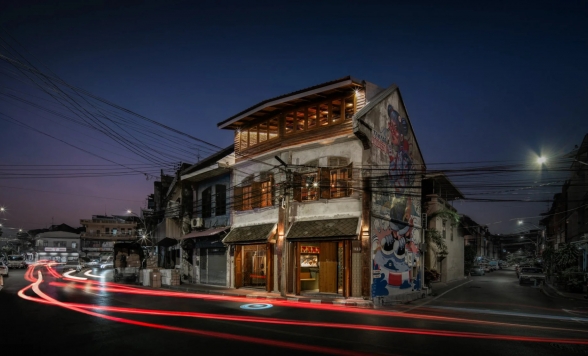 アジアの女性シェフランキングで1位を獲得のシェフが監修するレストラン『Khao San Sek(カオサンセック)』でコースディナー